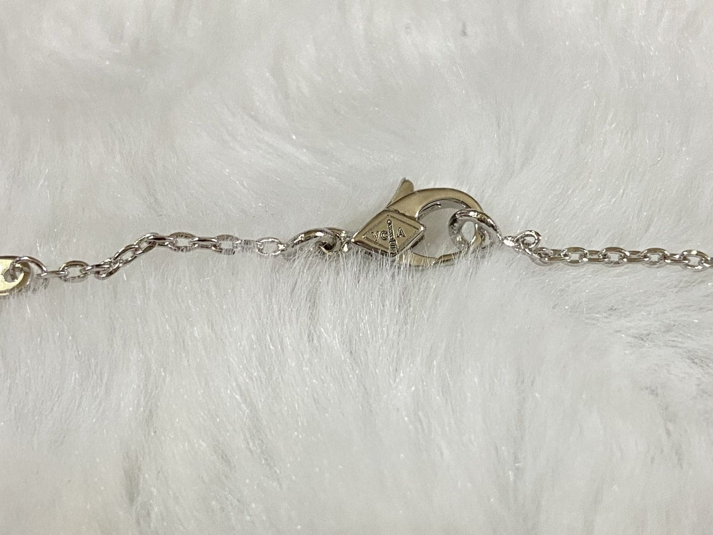 Vintage Alhambra Tiger Eye 10 Motifs Necklace