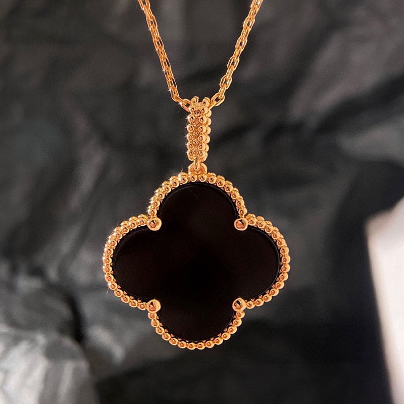 Magic Alhambra One Motifs Black Clover Necklace