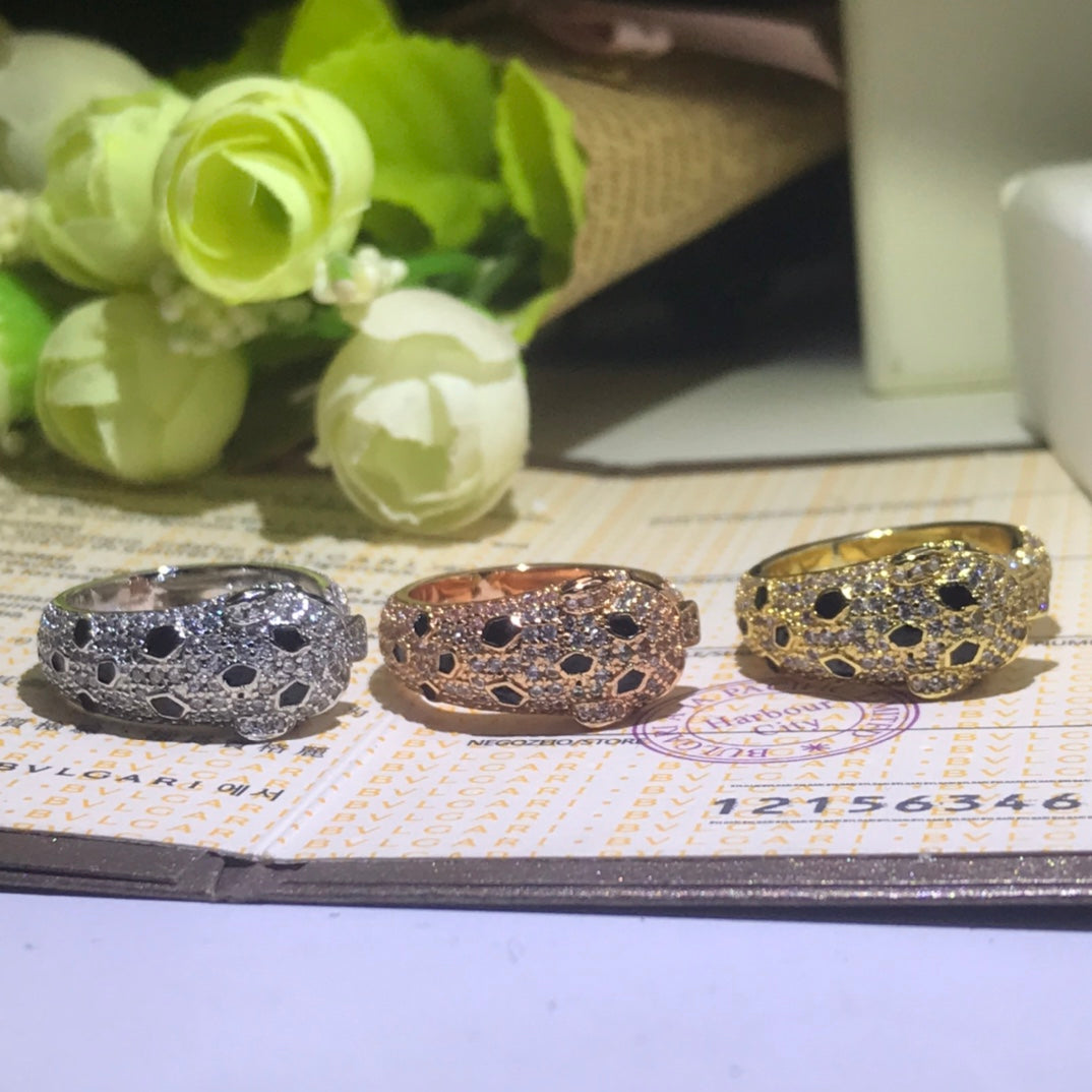 Panthère De Diamond Ring