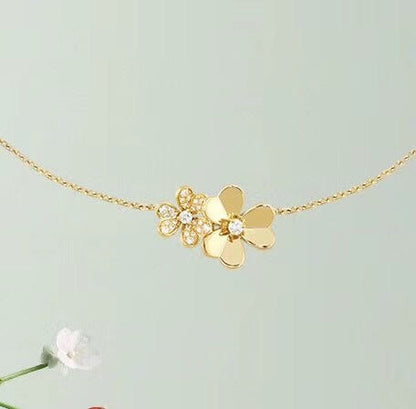 Frivole Clover Clover Necklace