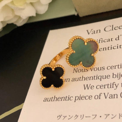 Magic Alhambra Clover Ring