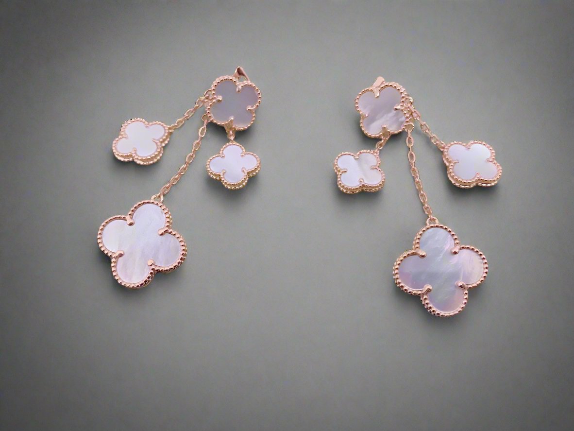 Magic Alhambra Four Motifs Earrings