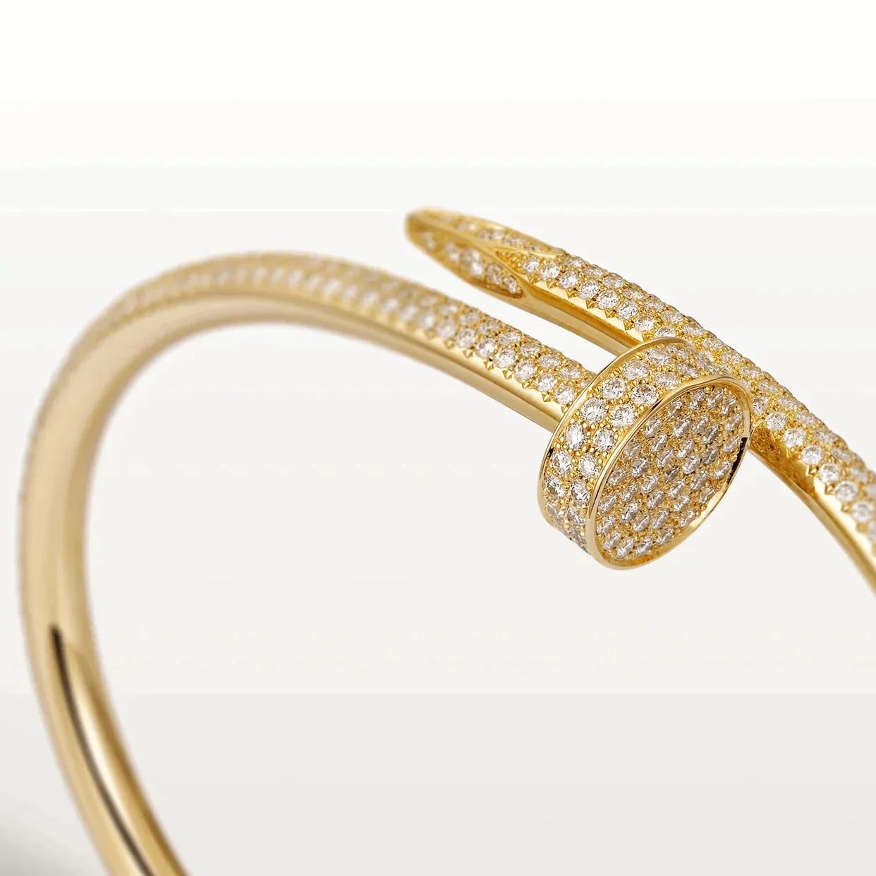 Juste Un Clou Diamonds Bracelet